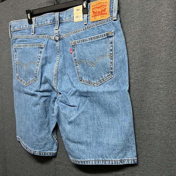 💥3/$30💥NWT - LEVI’S 405 STANDARD 10" MEN'S SHORTS - SIZE 40 - Picture 6 of 9